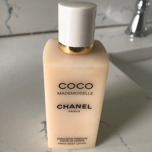 CHANEL Lotion